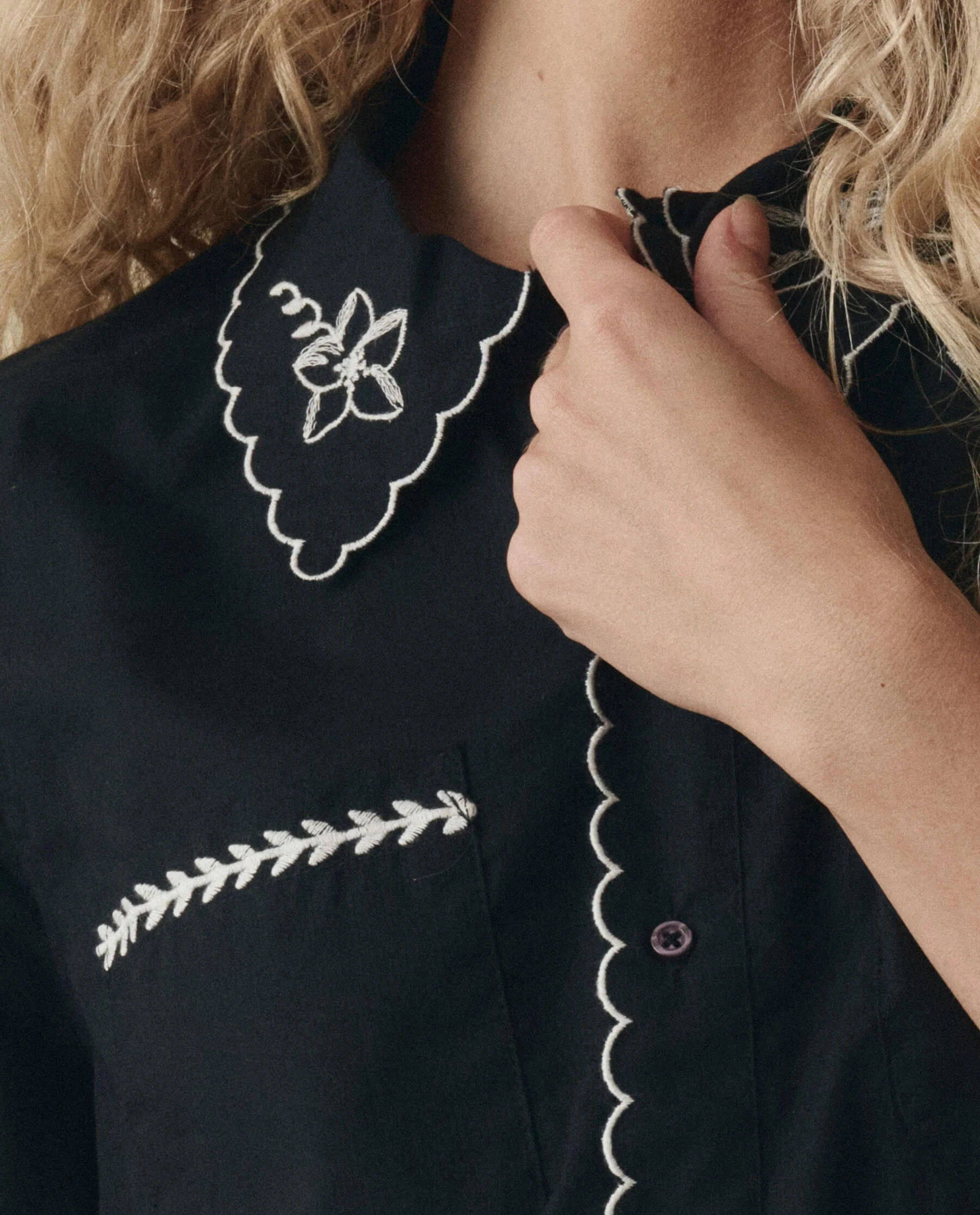 The Bowling Shirt W/ Hanky Embroidery. -- Black - Image 4