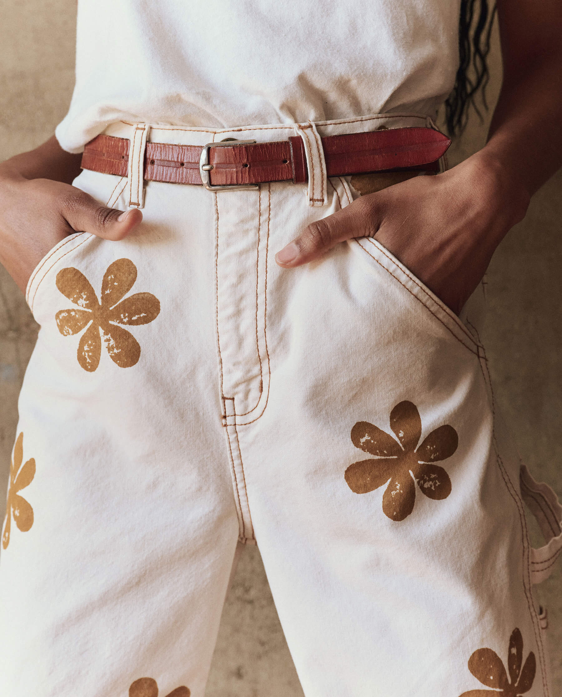 The Carpenter Pant with Daisy Stamp. -- Natural - Image 4