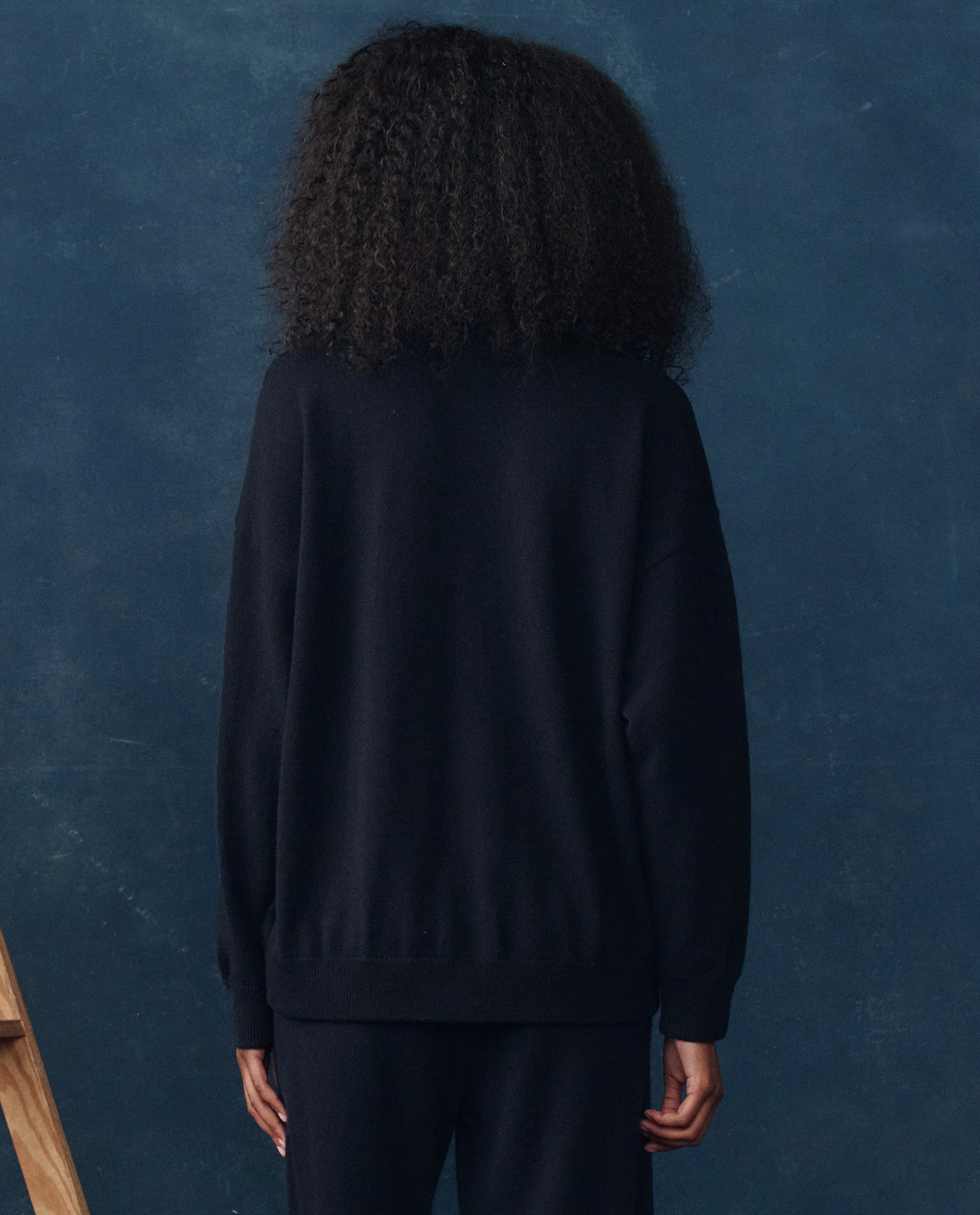 The Cashmere Slouch Cardigan. -- Navy - Image 2