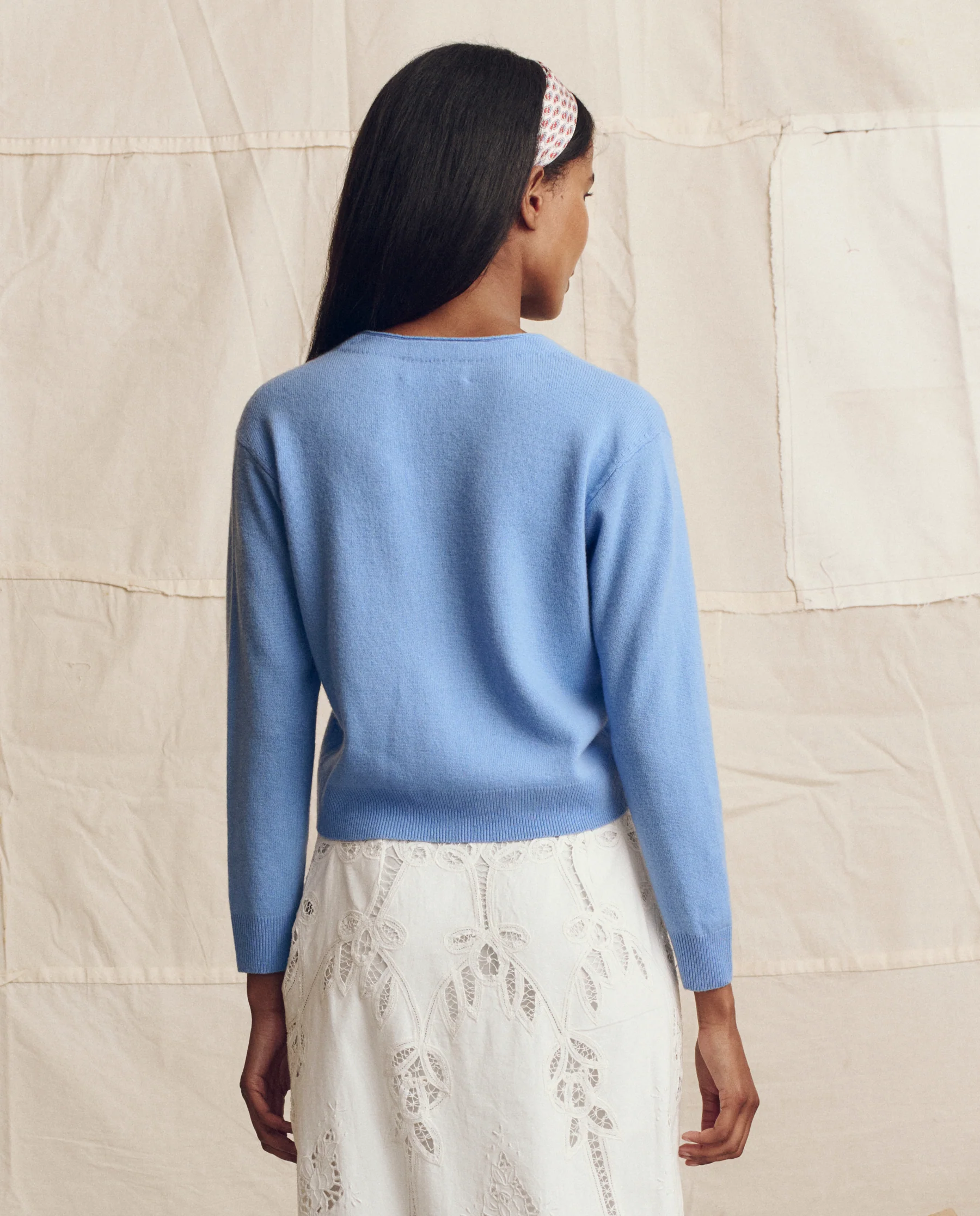 The Cashmere Tiny V Neck Cardigan. -- Soft Blue - Image 2