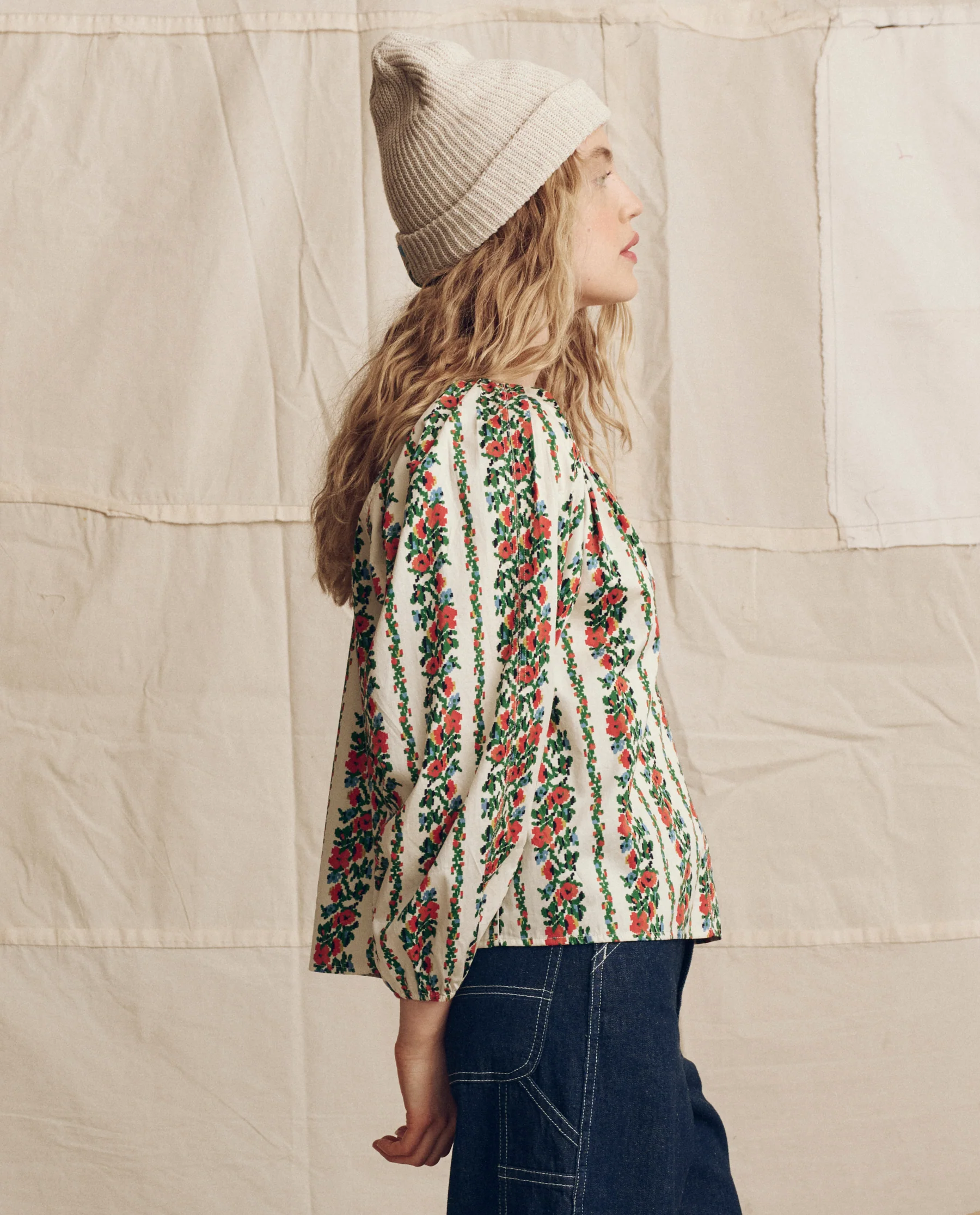 The Chariot Top. -- Tapestry Floral - Image 3