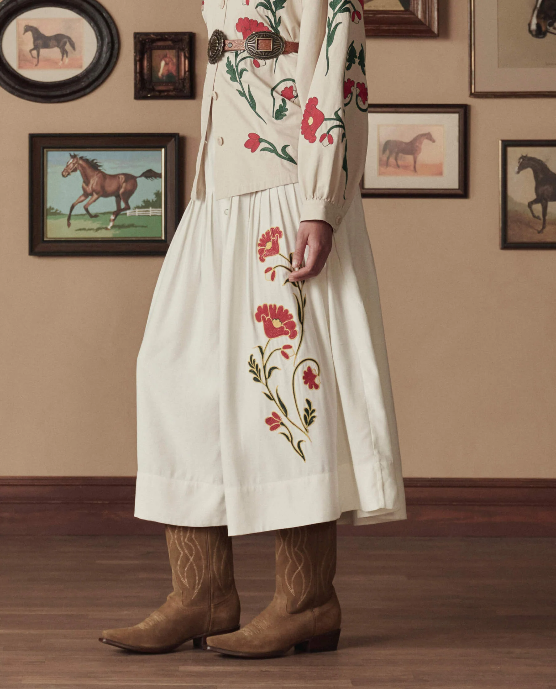 The Cowboy Boot (Suede). -- Tan - Image 4