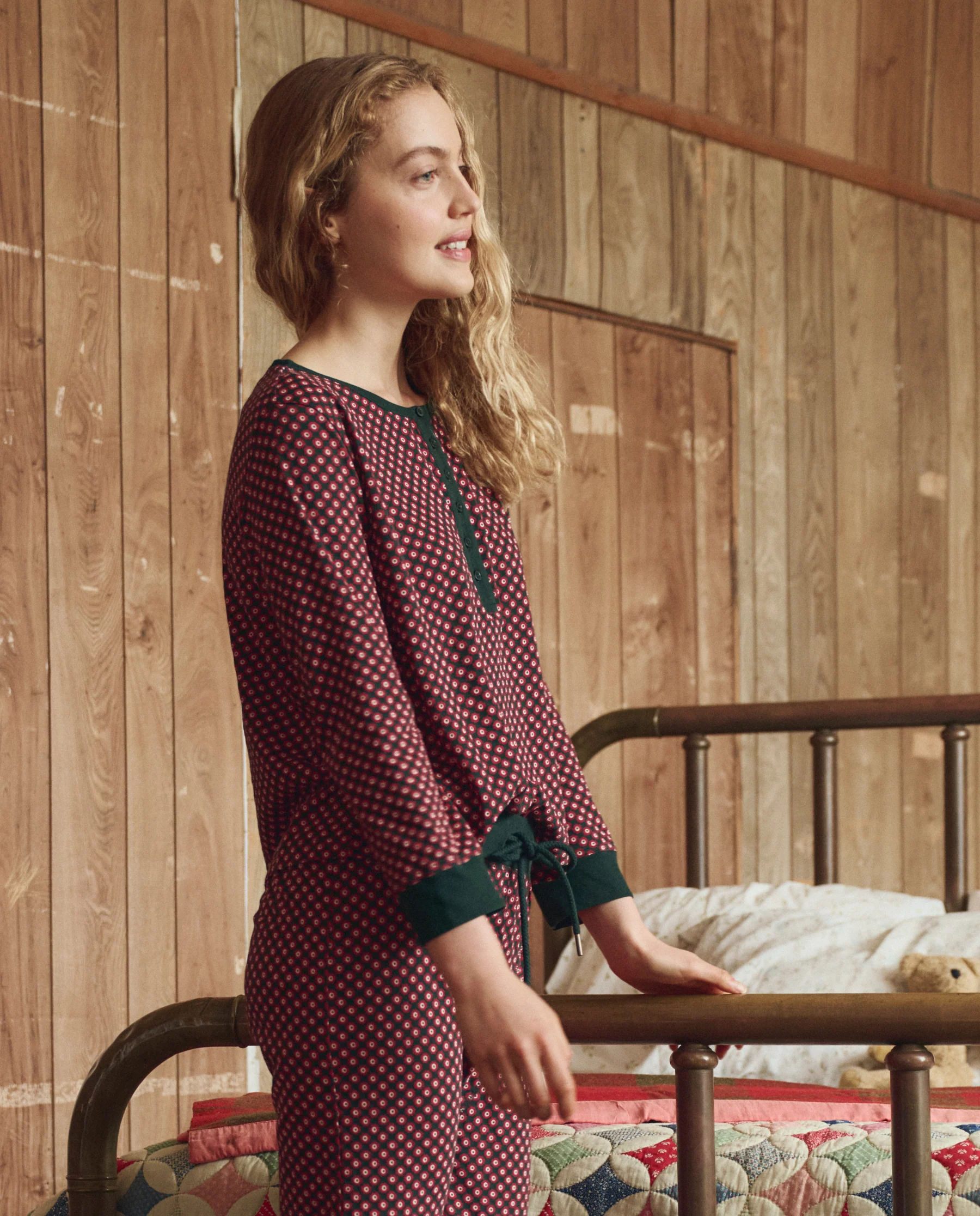 The Crop Sleep Henley. -- Daisy Tie Print - Image 4