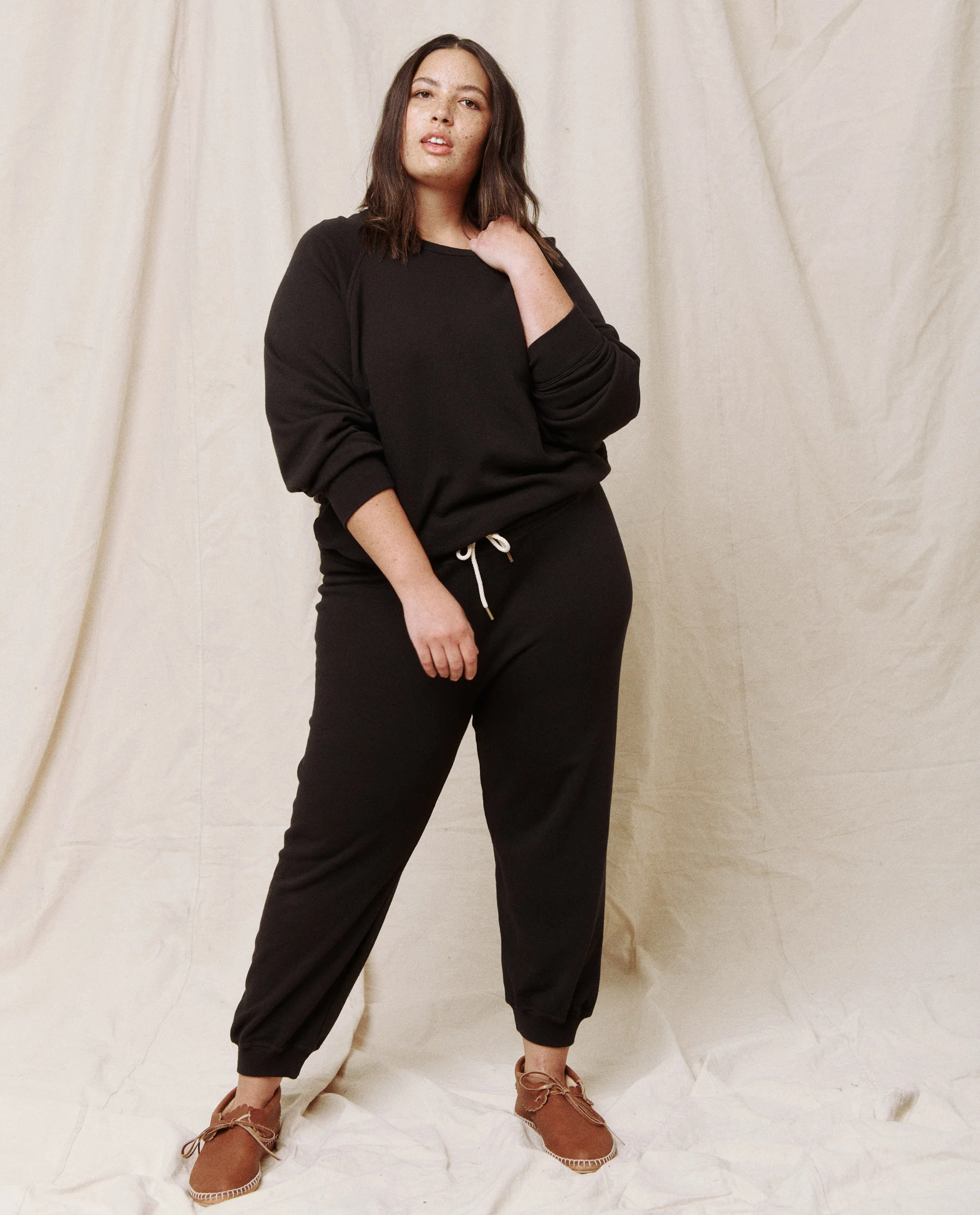 The Cropped Sweatpant. Solid -- Almost Black - Image 5