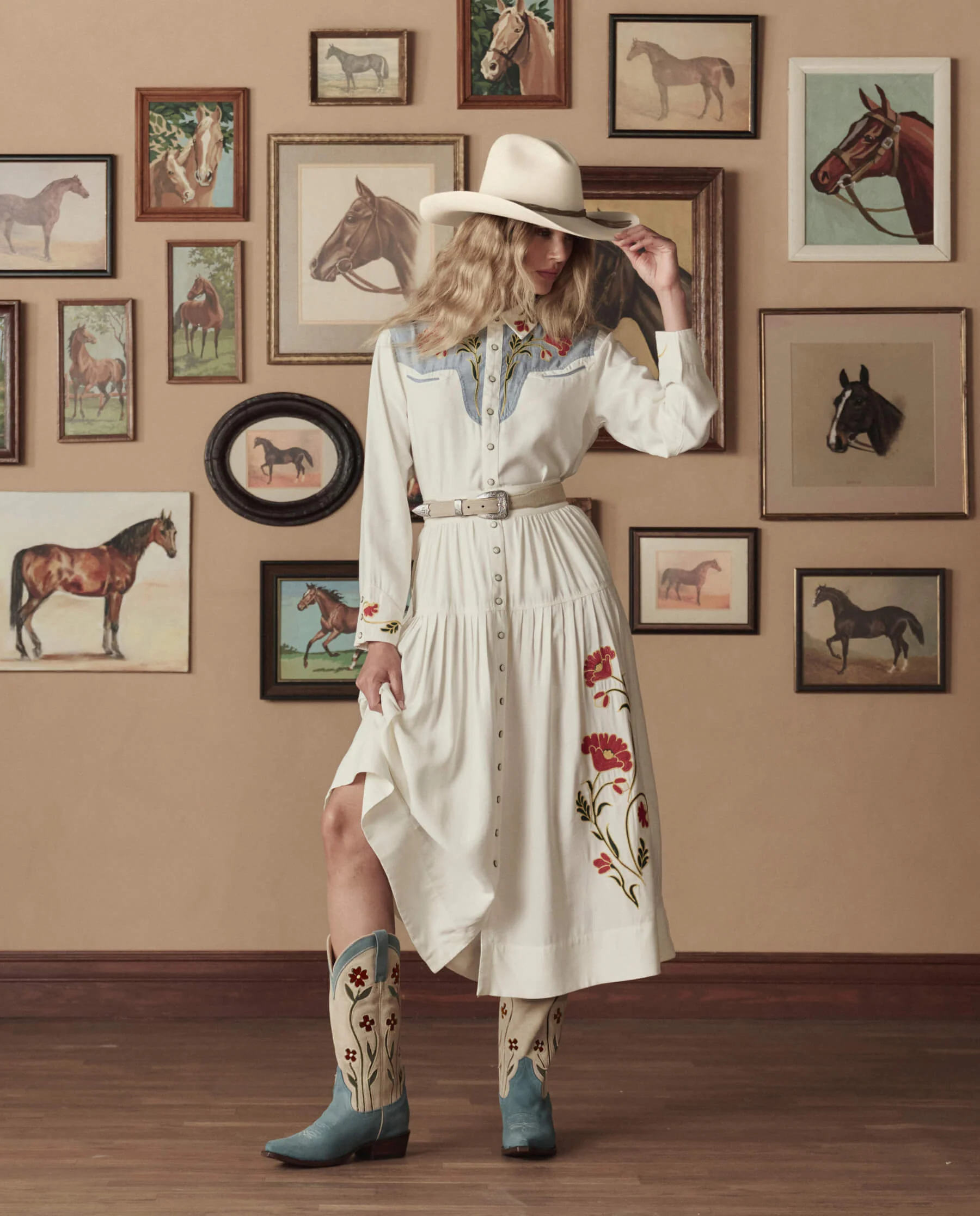 The Embroidered Western Shirt. -- Cream With Chambray Mix Multi Emb - Image 5