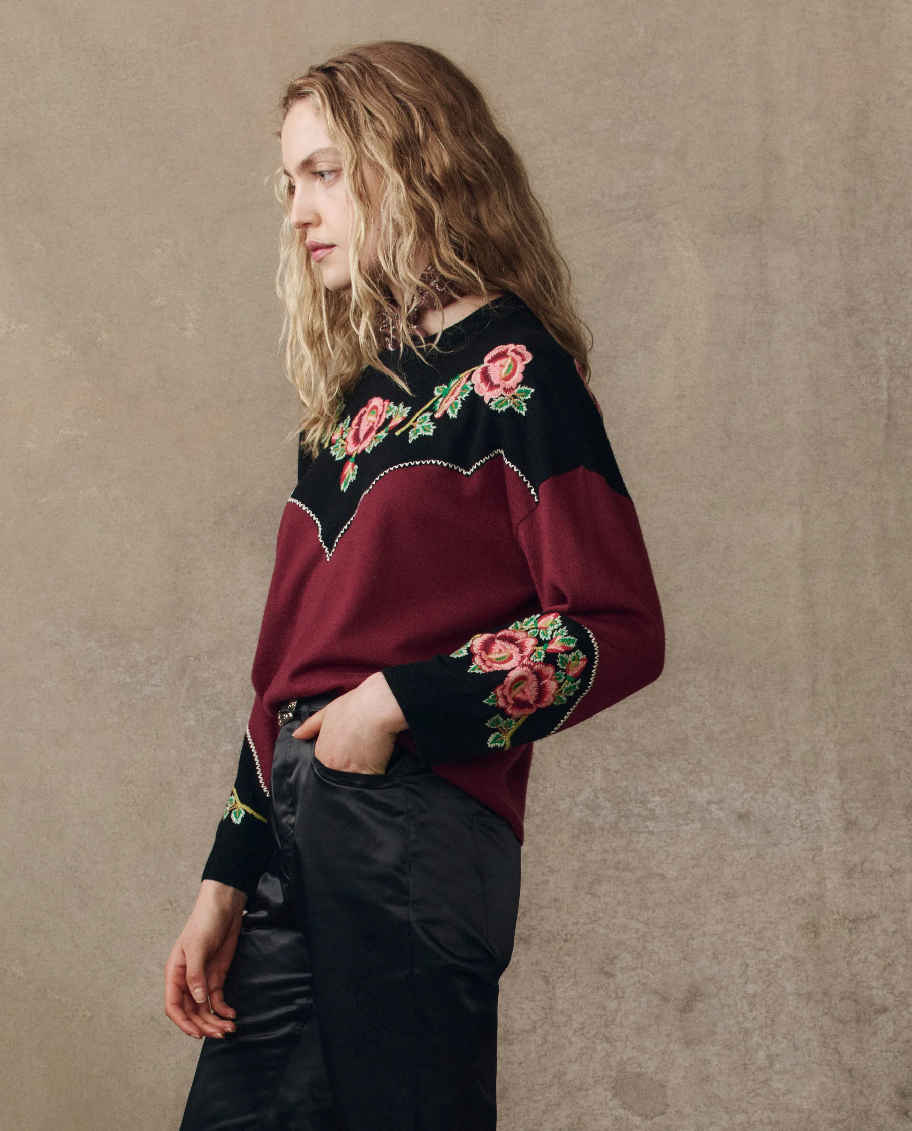 The Heirloom Rose Western Pullover. -- Wine - Image 3