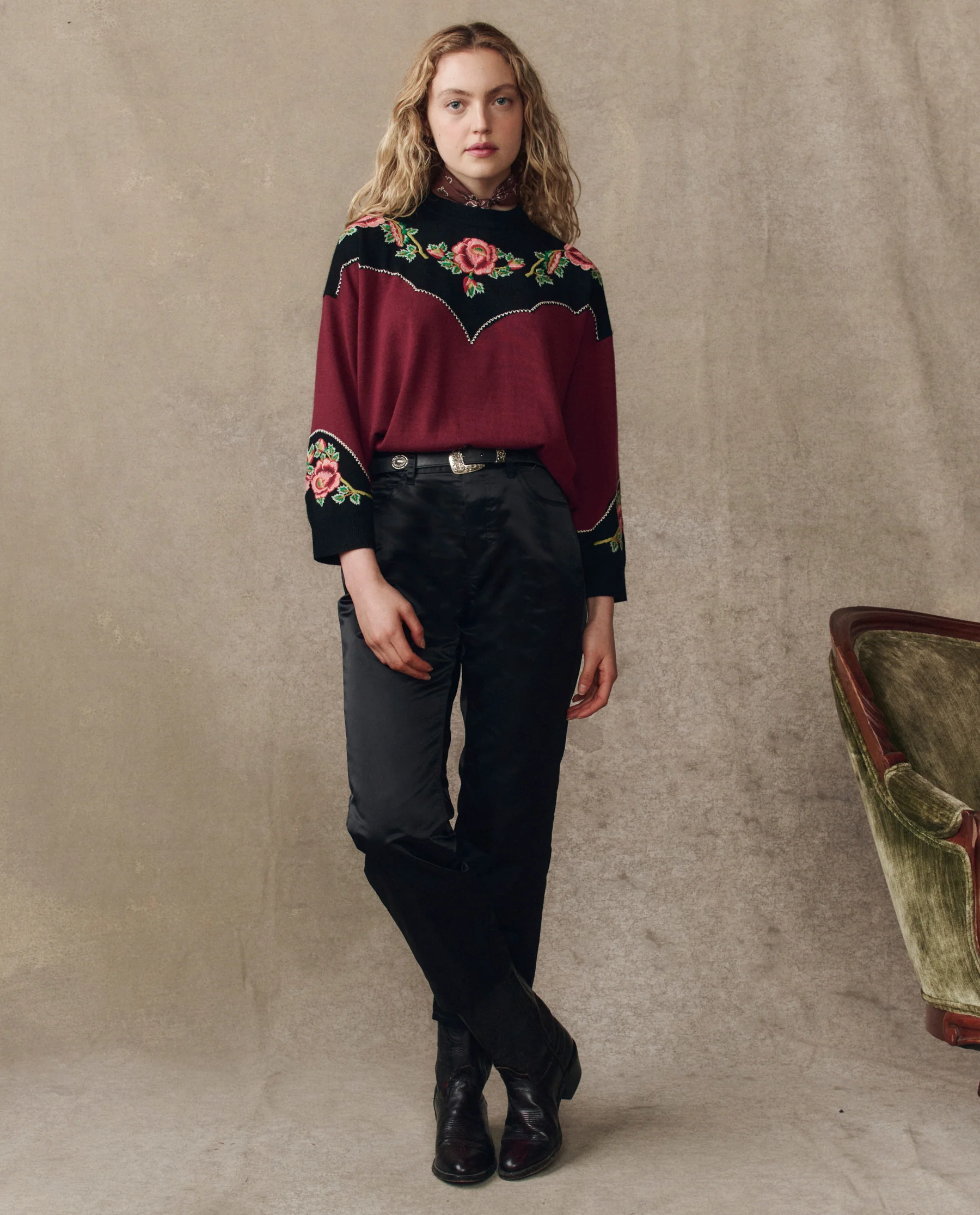 The Heirloom Rose Western Pullover. -- Wine - Image 4