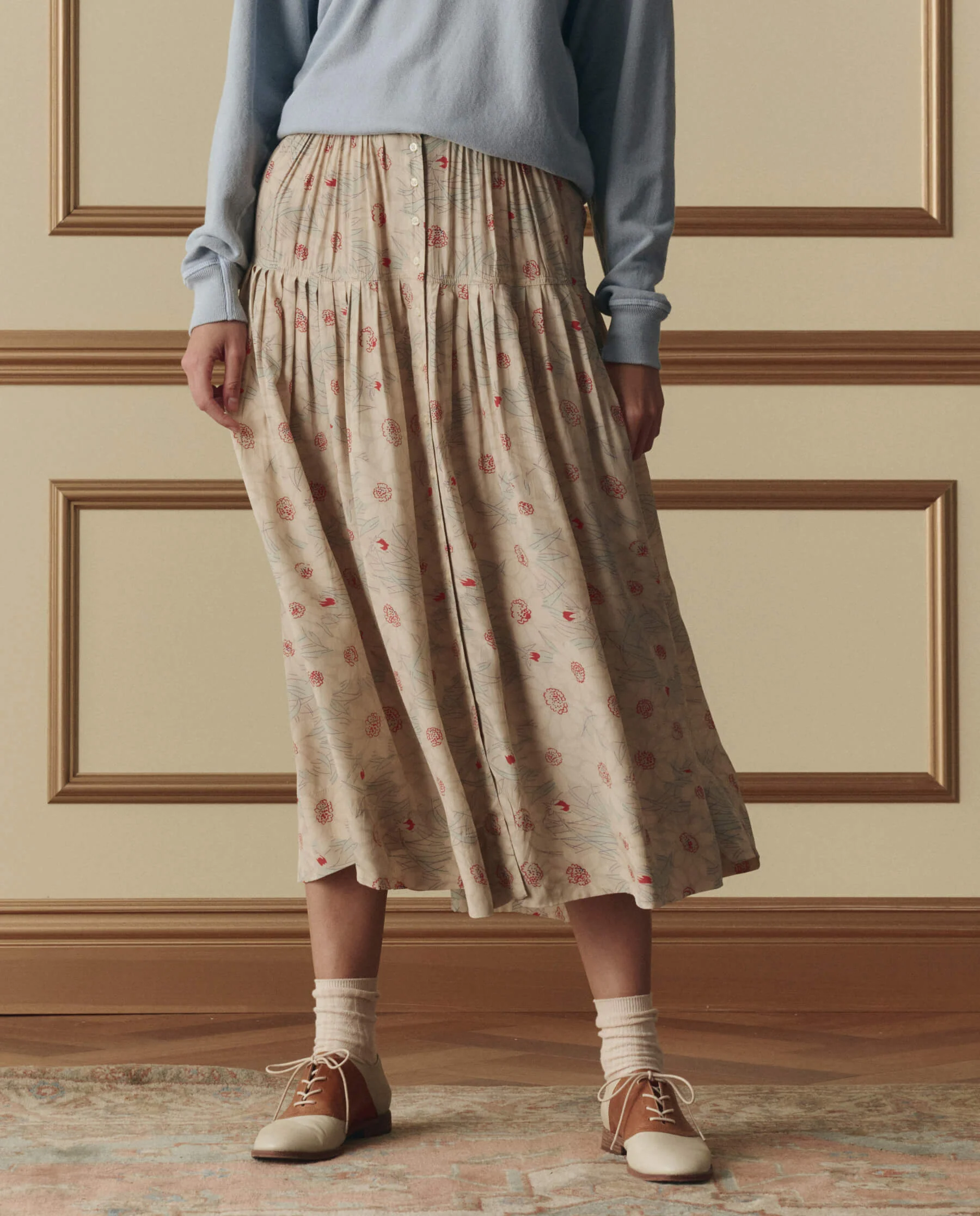 The Highland Skirt. -- Champagne Scattered Bloom - Image 2