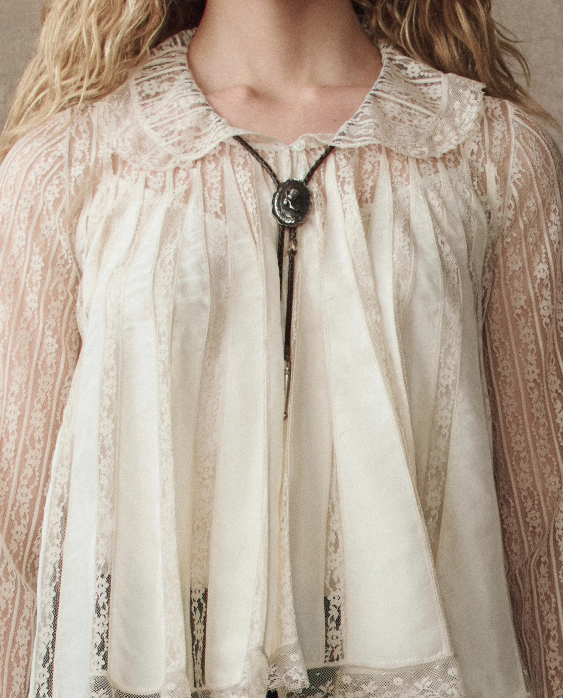 The Keepsake Lace Collared Top. -- Cream - Image 3