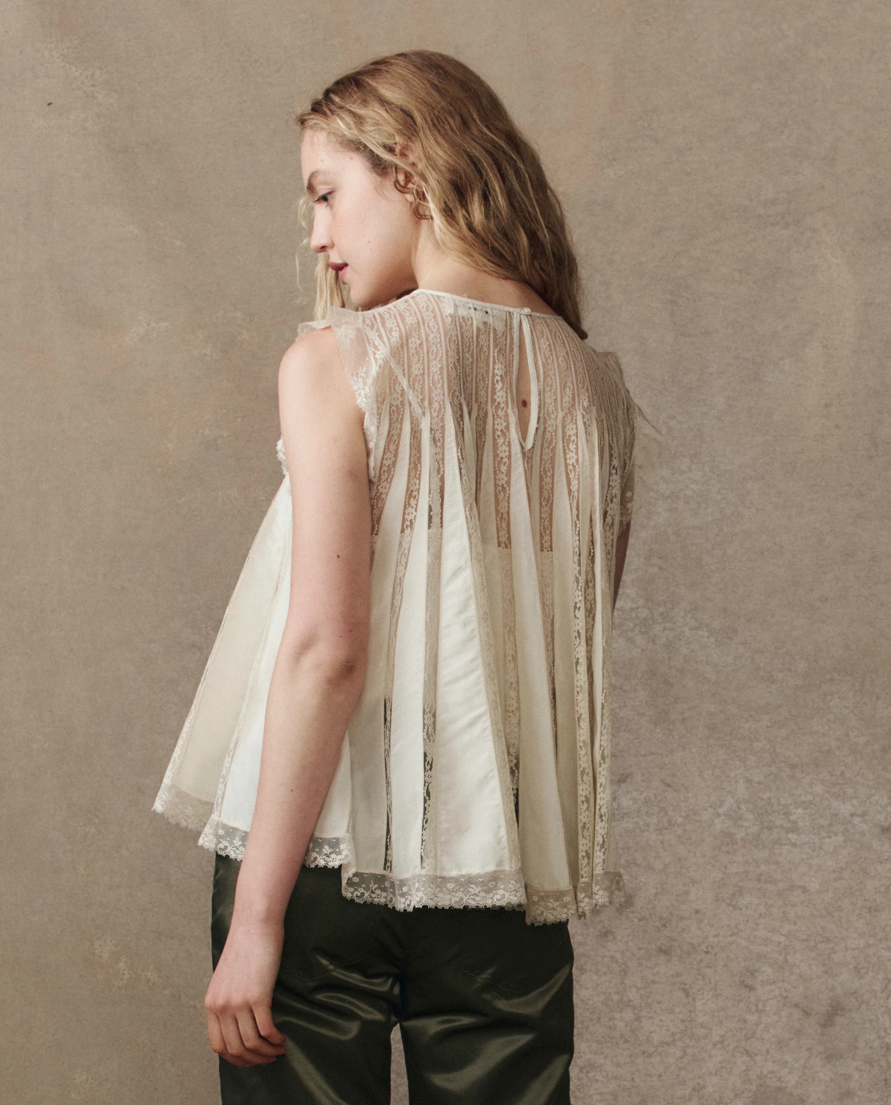 The Keepsake Lace Shell Top. -- Cream - Image 3