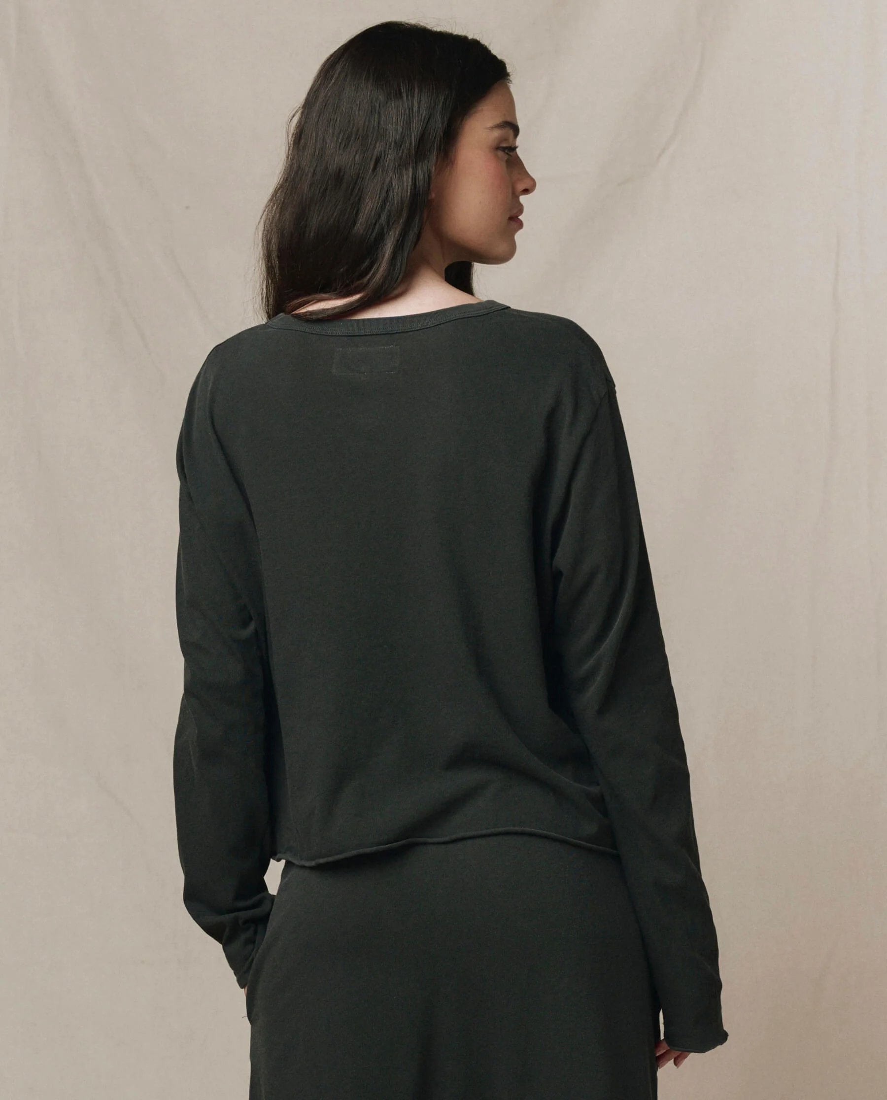 The Long Sleeve Crop Tee. -- Washed Black - Image 3