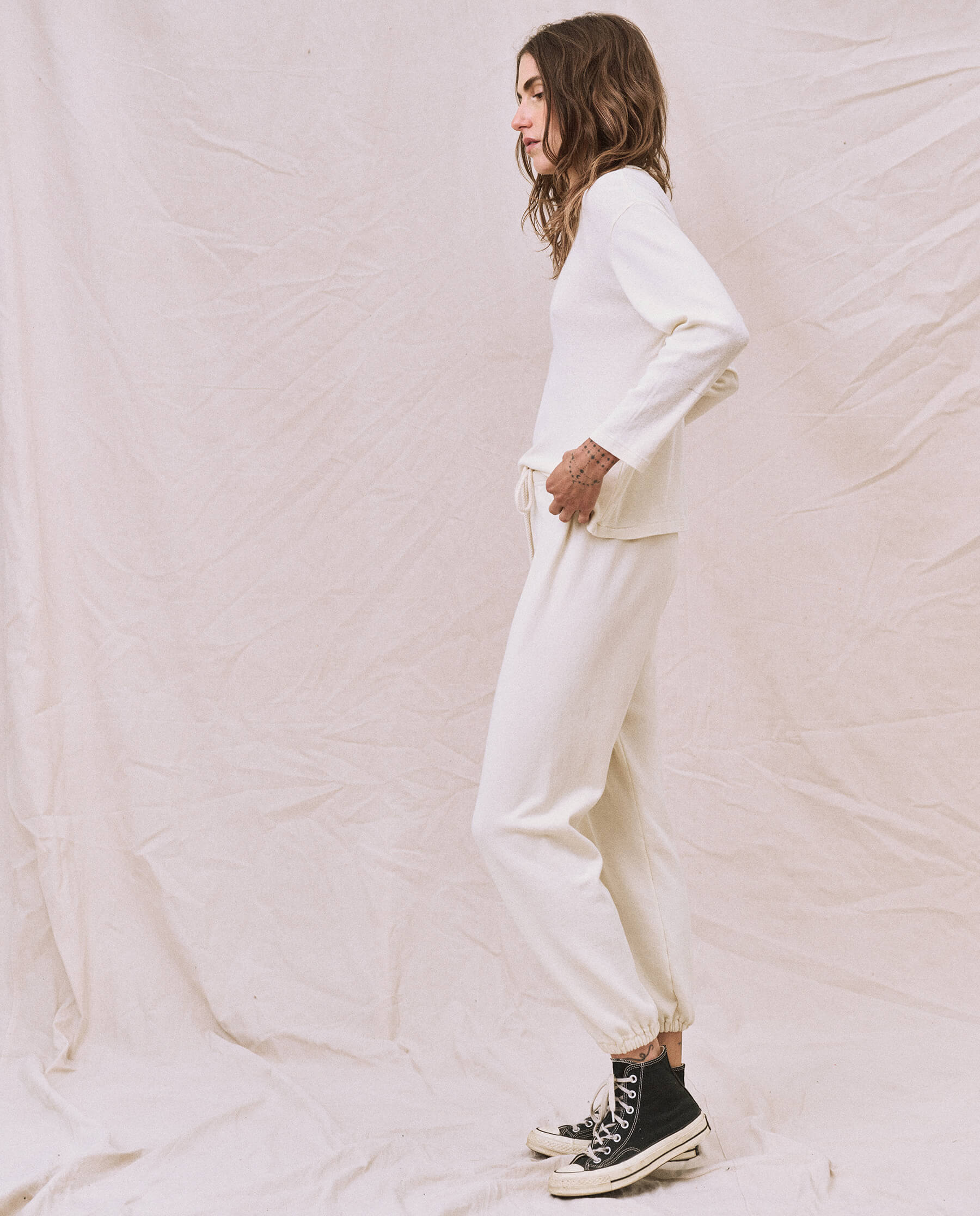 The Long Sleeve Recycled Slim Crew. -- Natural - Image 3