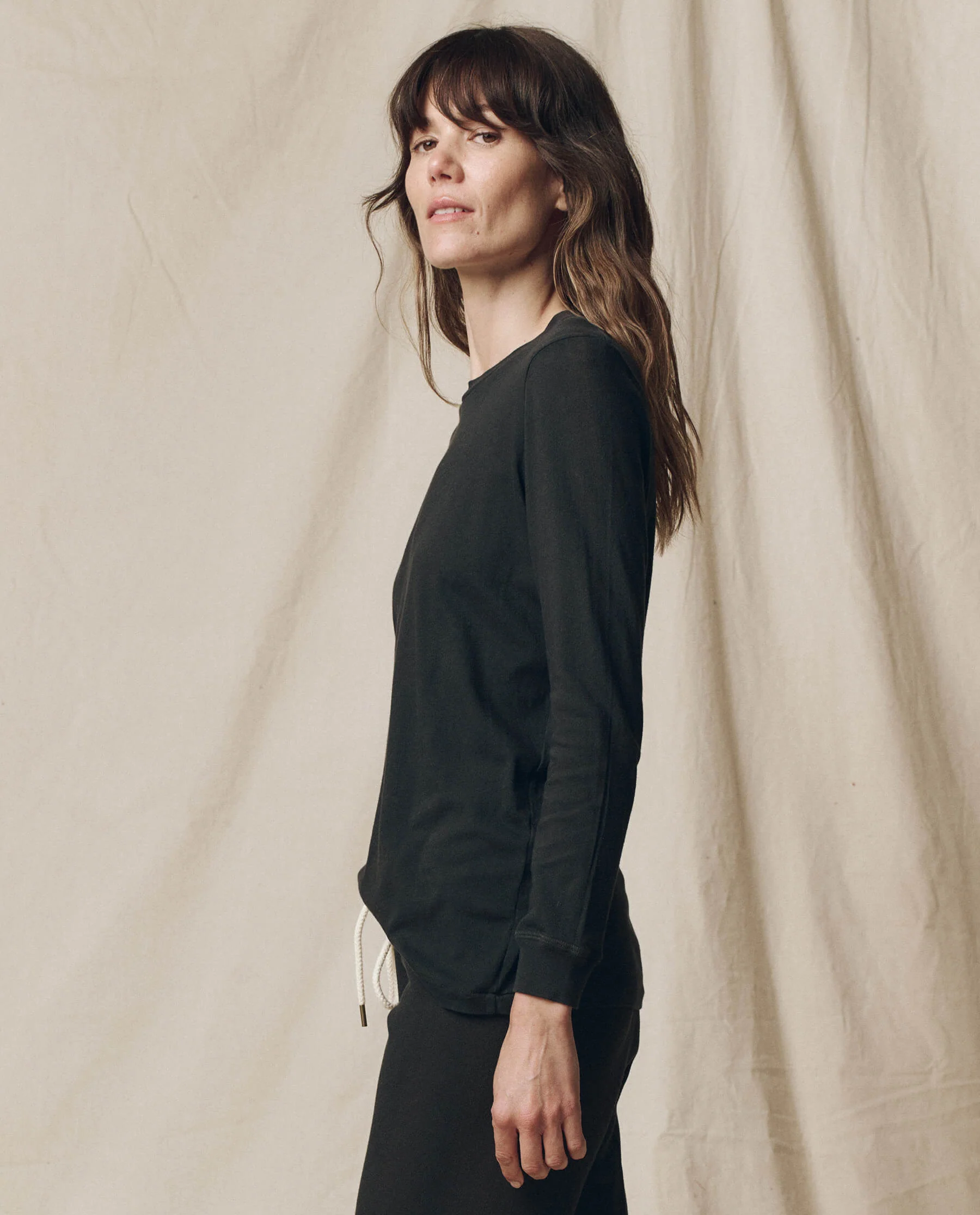 The Long Sleeve Slim Tee. Solid -- Almost Black - Image 4