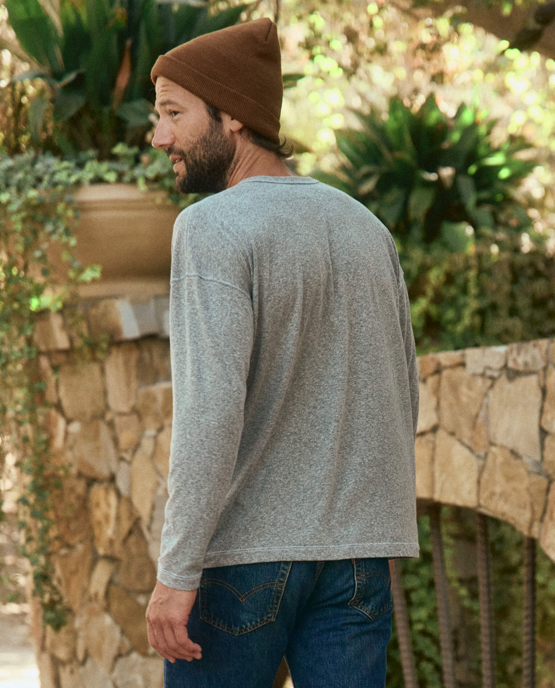 The Men's Boxy Henley. -- Heather Grey - Image 6