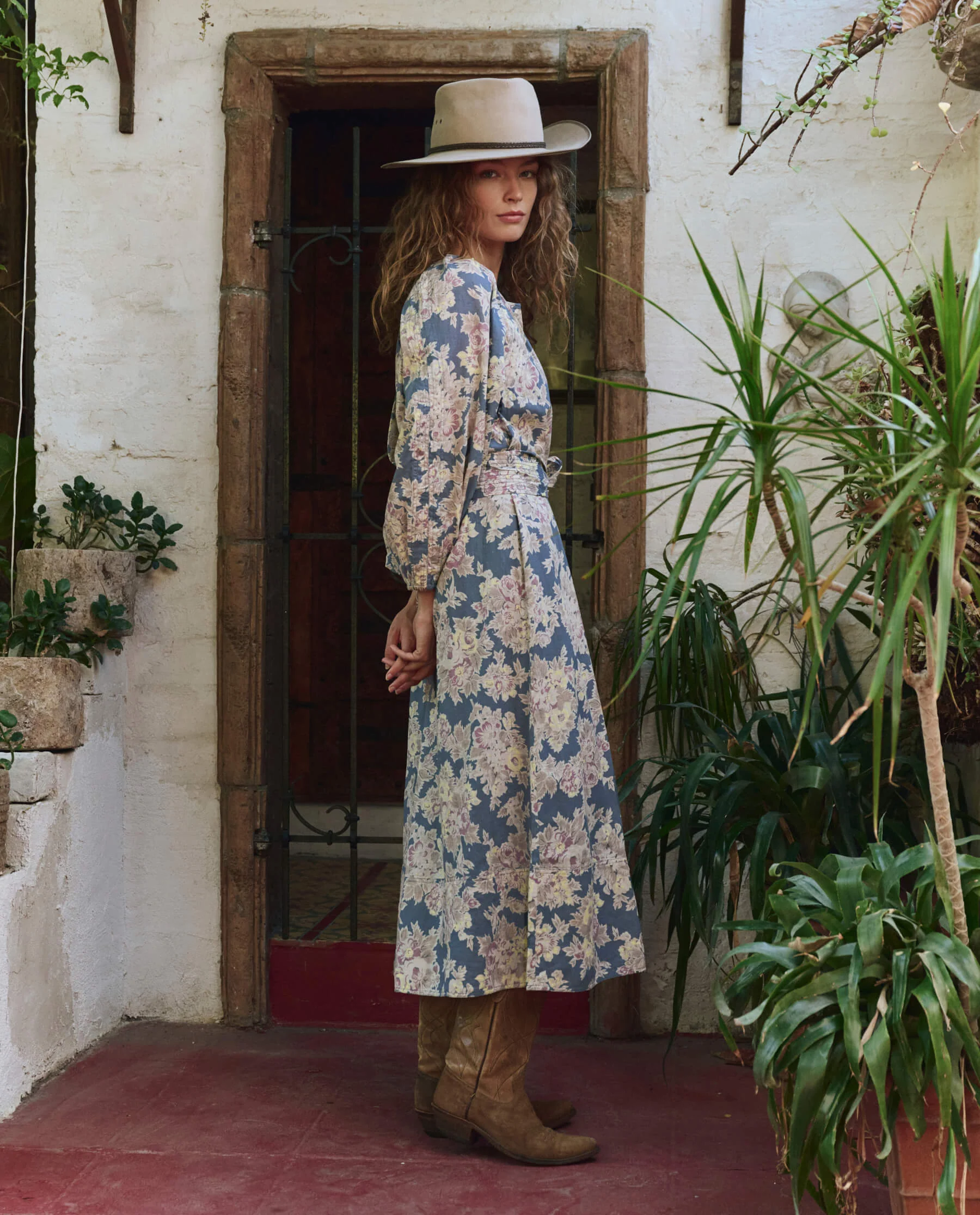 The Pampas Dress. -- Indigo Floral - Image 4