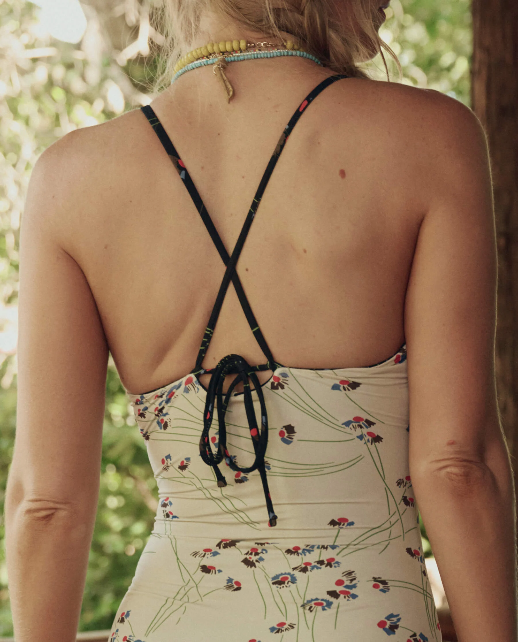 The Reversible Keyhole One Piece. -- Windblown Bouquet - Image 5