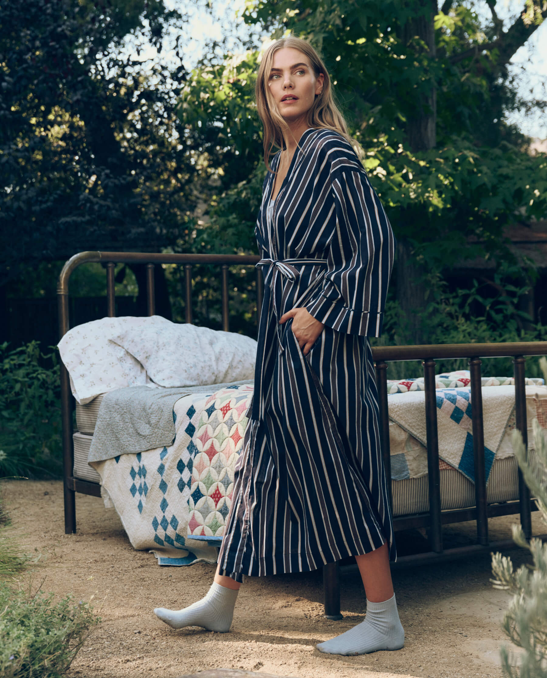 The Robe. -- Coastline Stripe - Image 3
