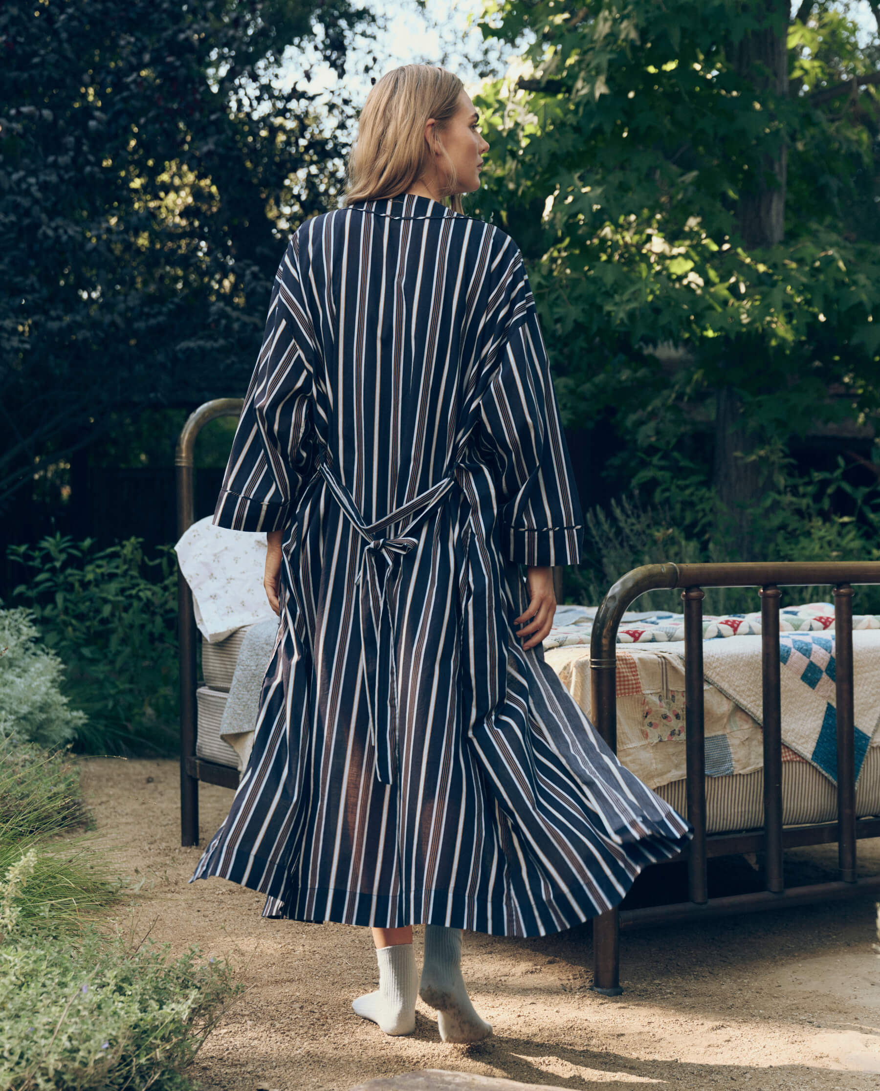 The Robe. -- Coastline Stripe - Image 4