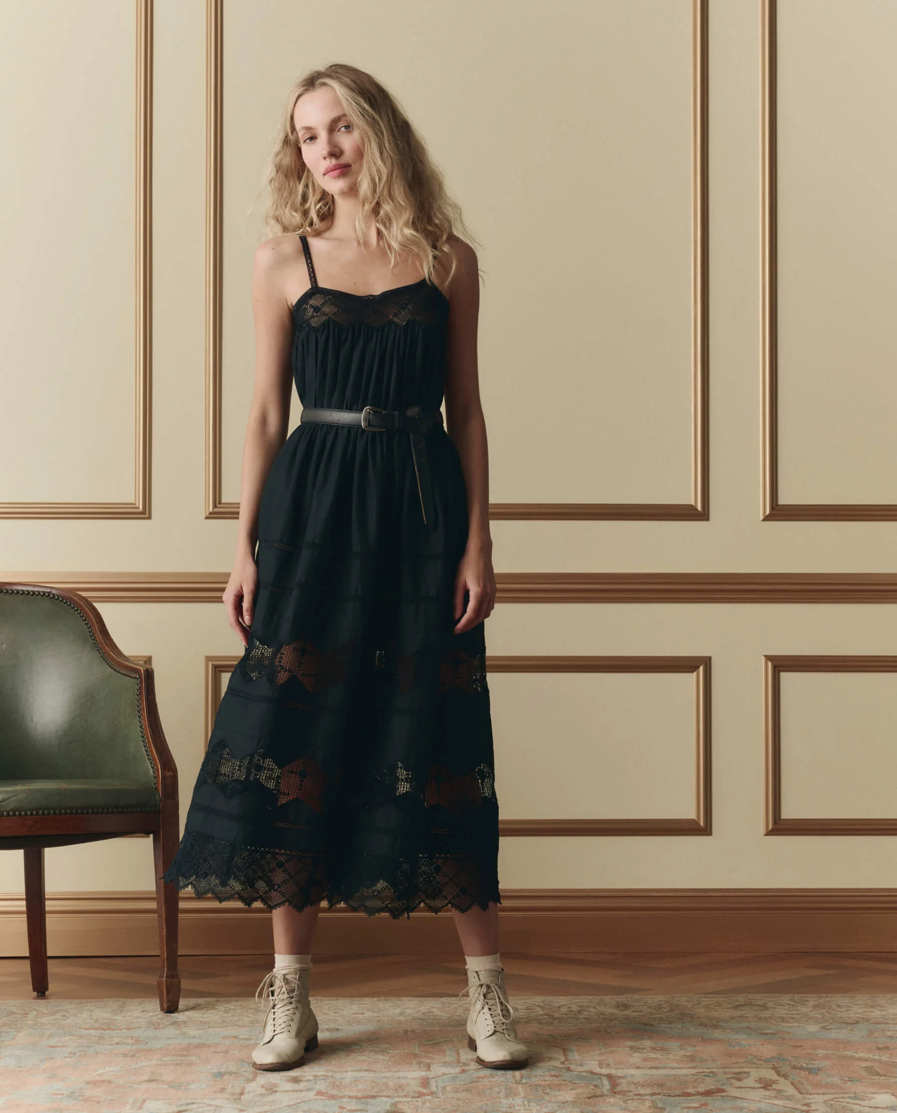 The Rosette Crochet Dress. -- Black - Image 5