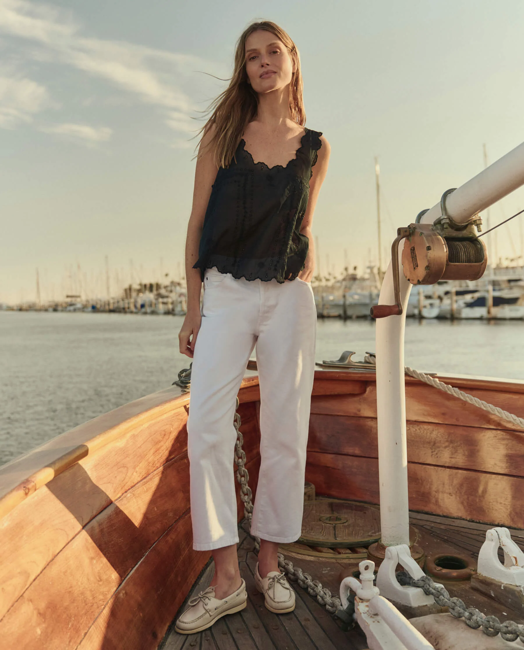 The Scalloped Eyelet Tank. -- Black - Image 5