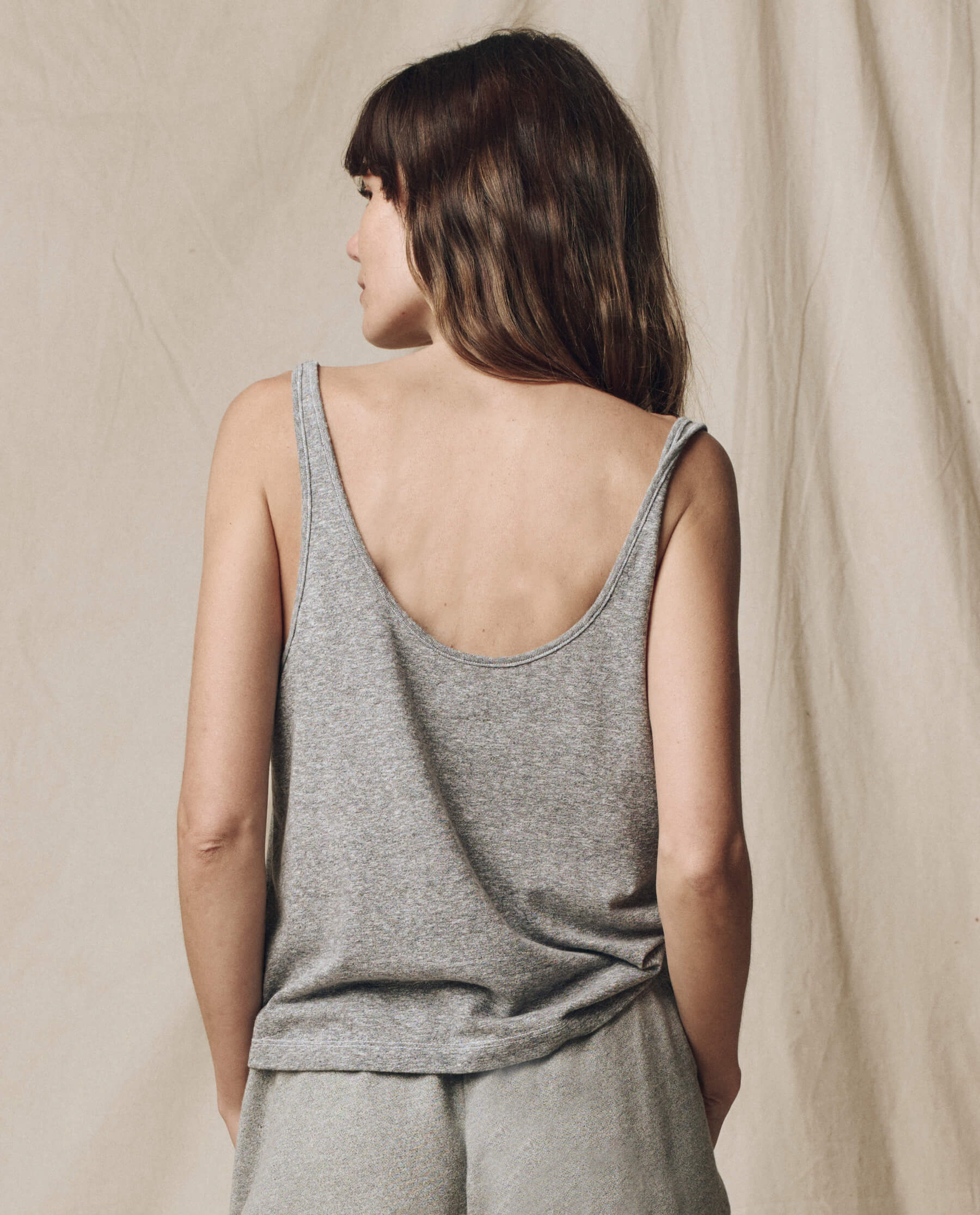 The Scoop Neck Tank. -- Heather Grey - Image 2
