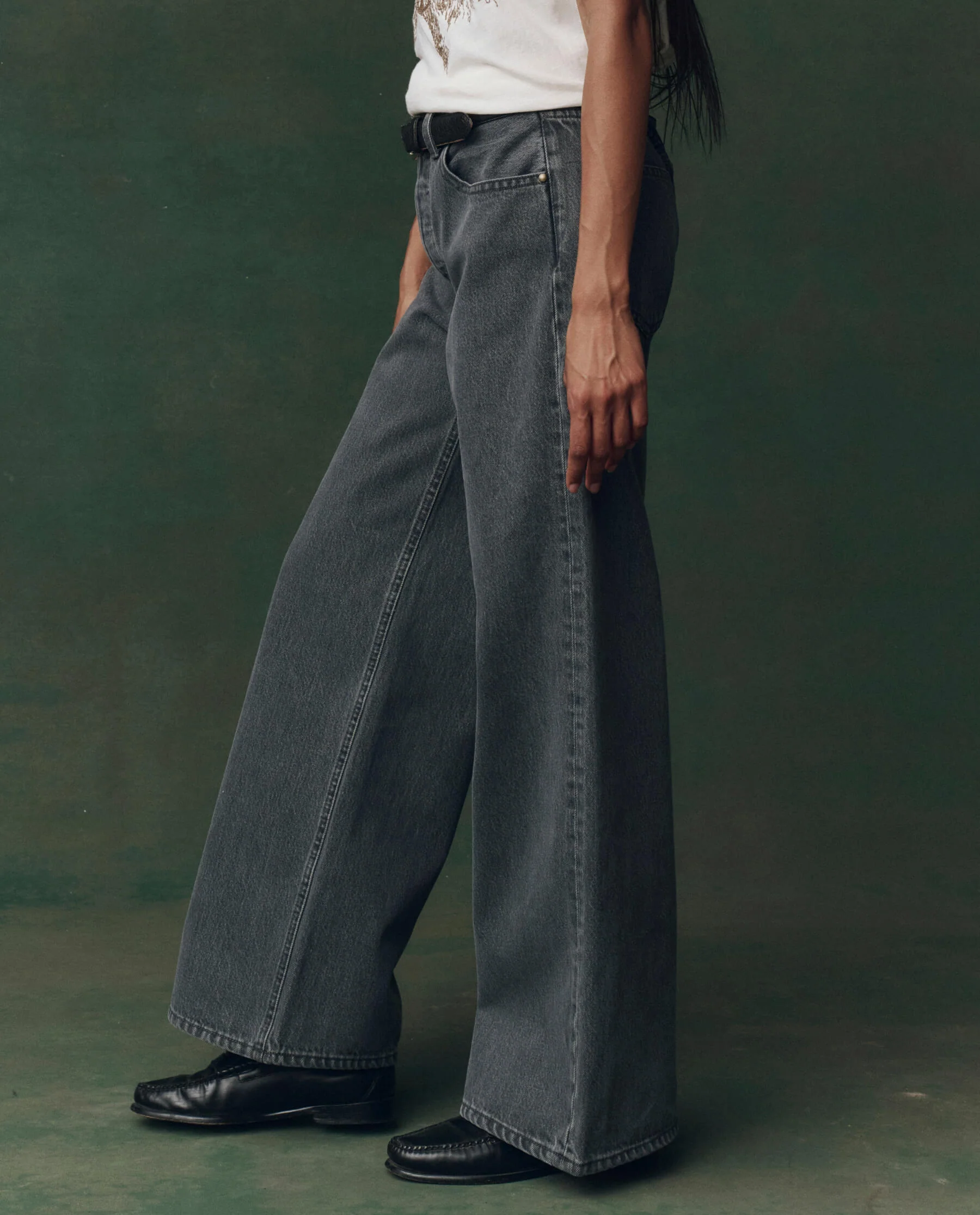 The Slouch Wide Leg Jean. -- Graphite Wash - Image 3