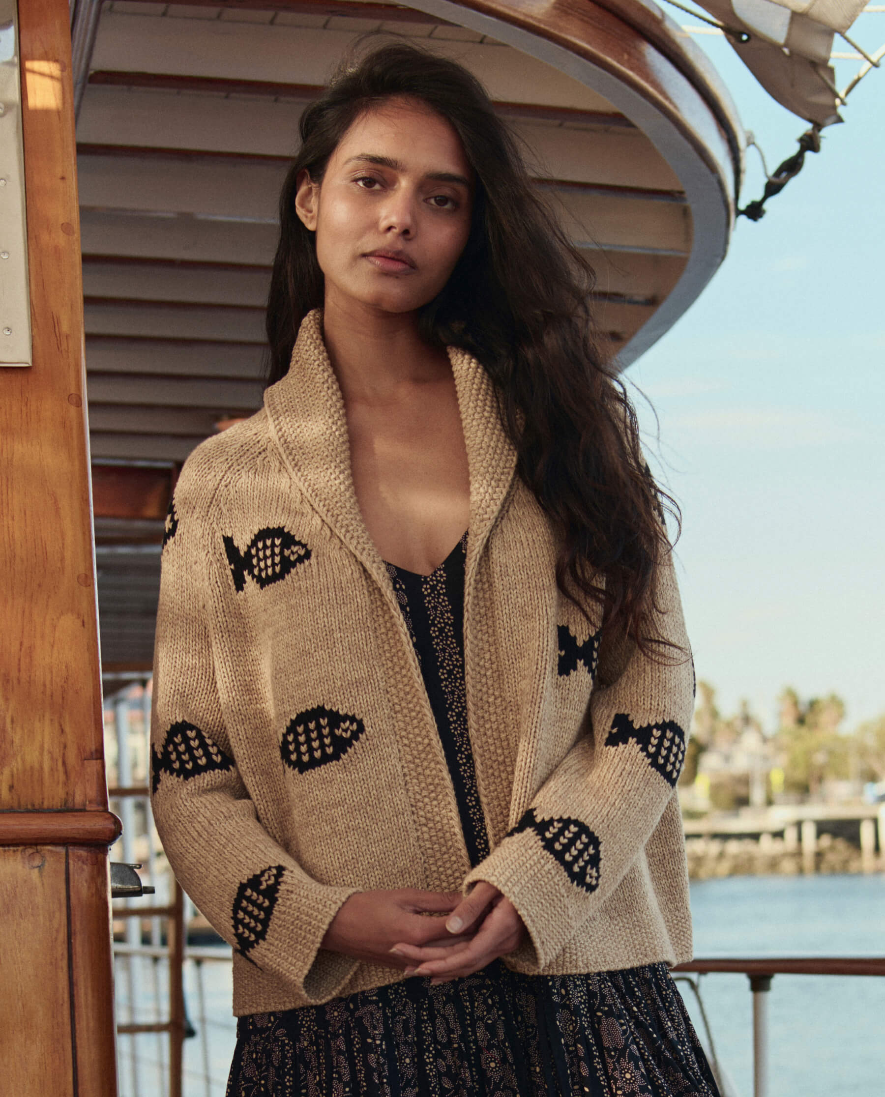 The Swimming Fish Lodge Cardigan. -- Natural - Image 3