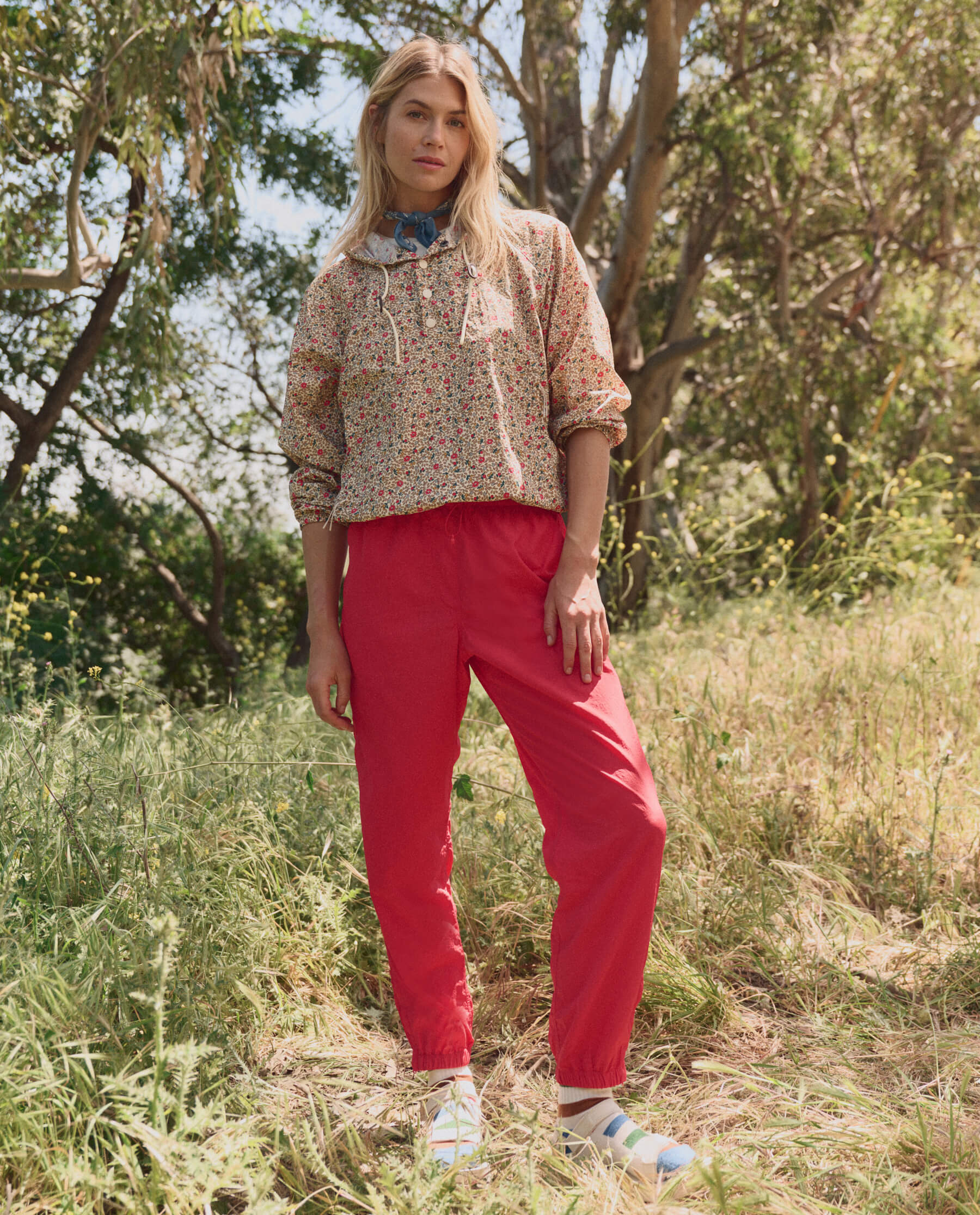 The Trailhead Pullover. -- Sprouting Floral - Image 4