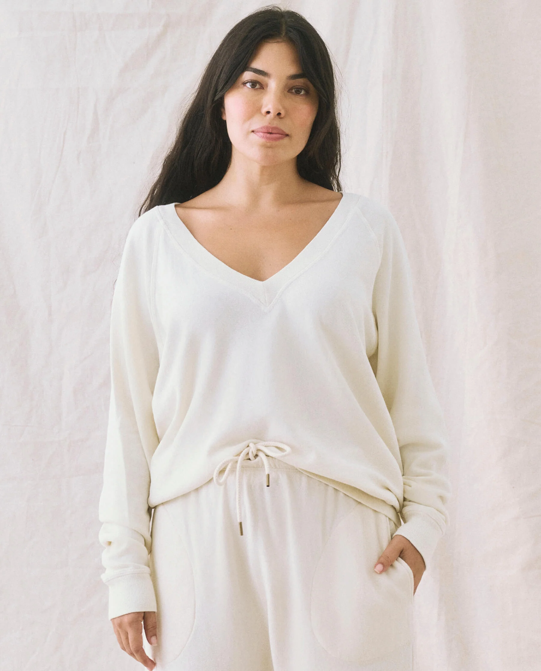 The V-Neck Sweatshirt. -- Washed White - Image 5