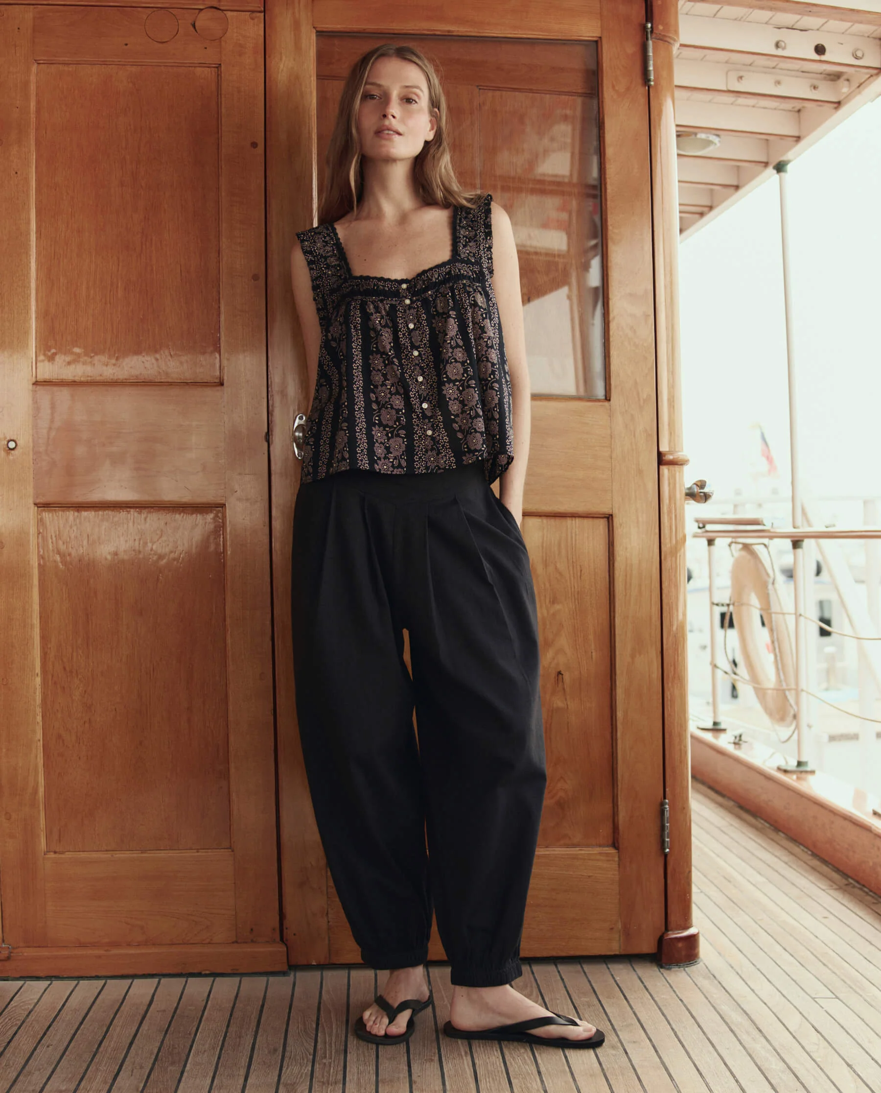 The Victorian Pleat Tank. -- Black And Cream Token Floral - Image 4