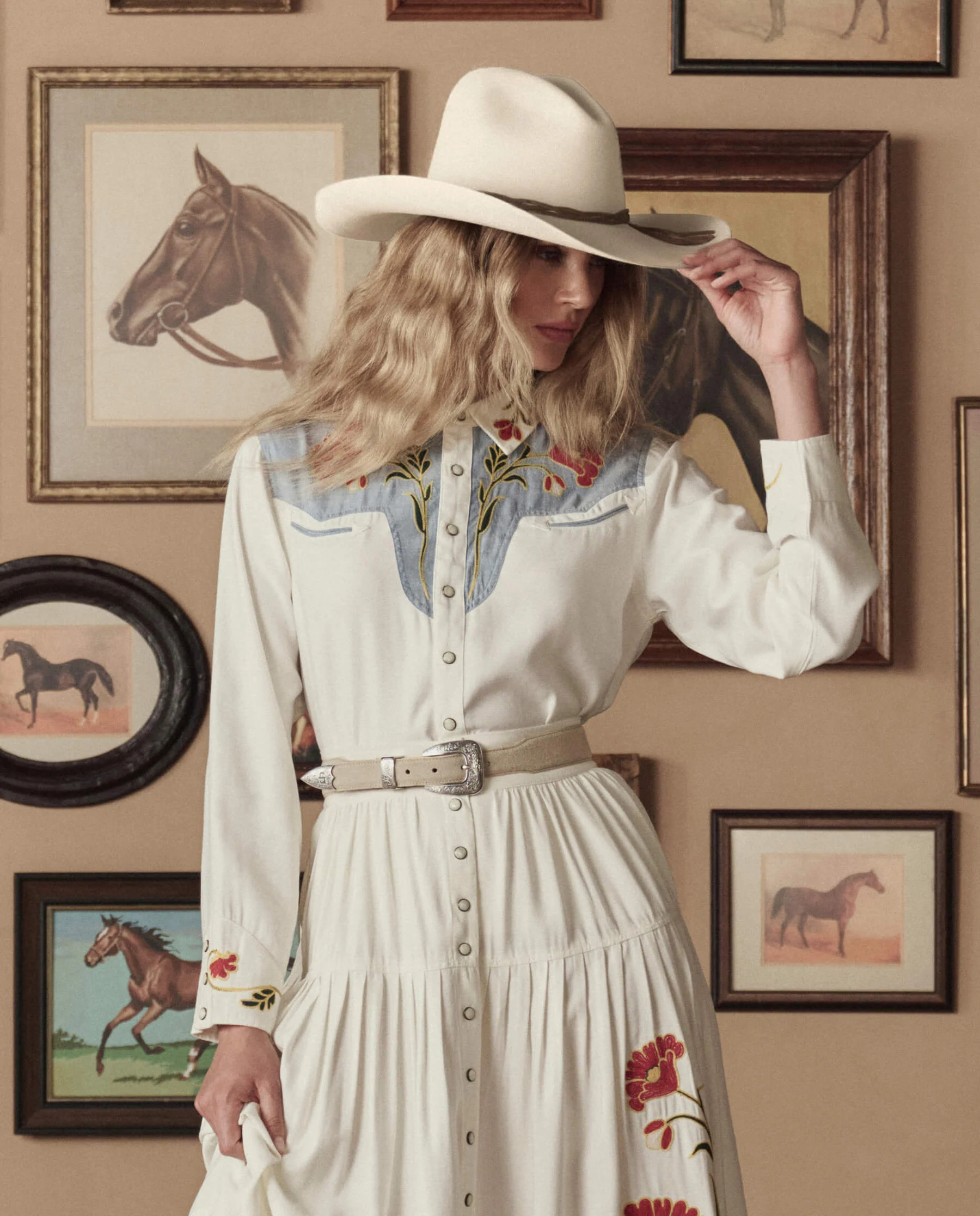 The Western Narrow Belt. -- Cream With Silver - Image 2