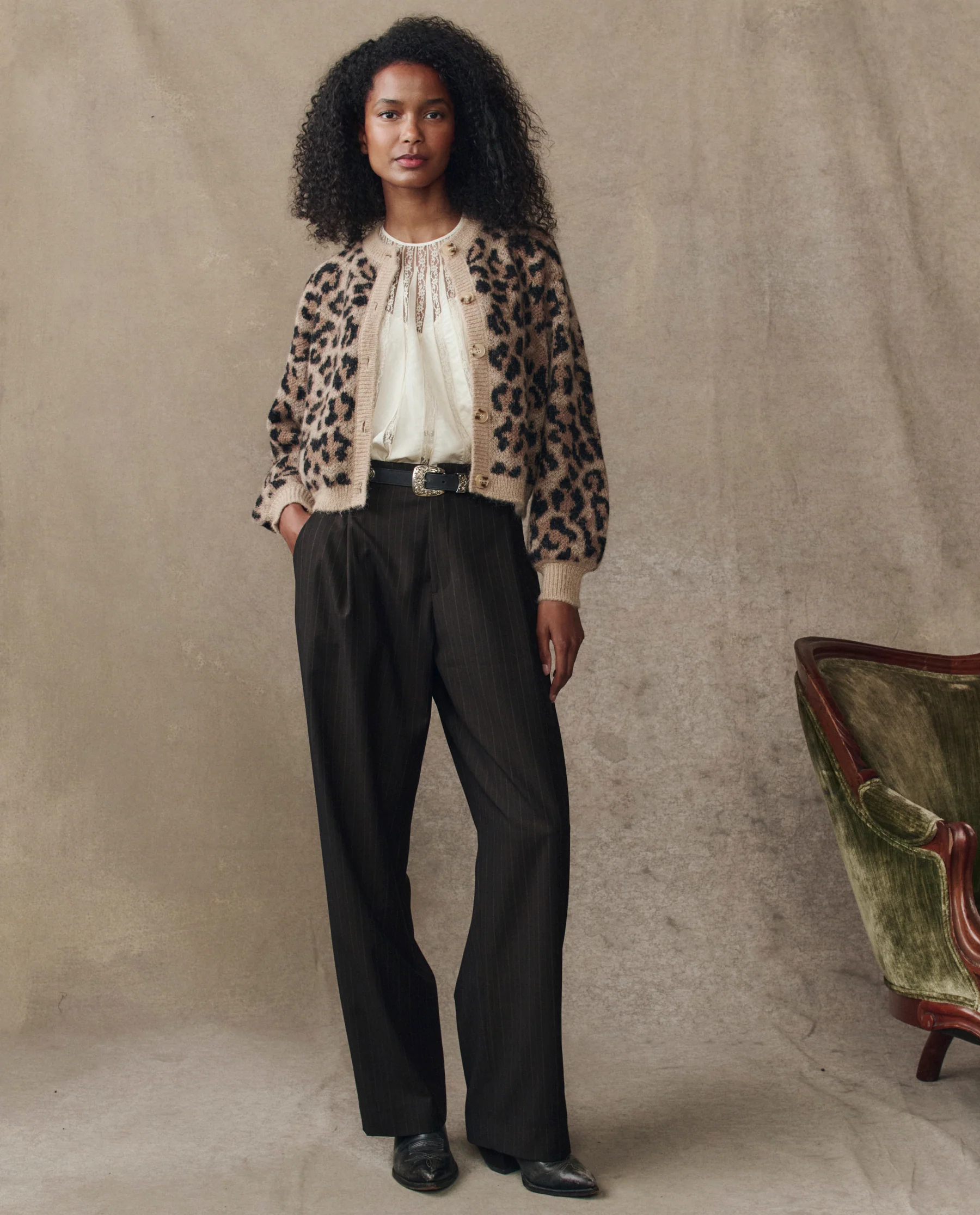 The Windsor Cardigan. -- Leopard - Image 5